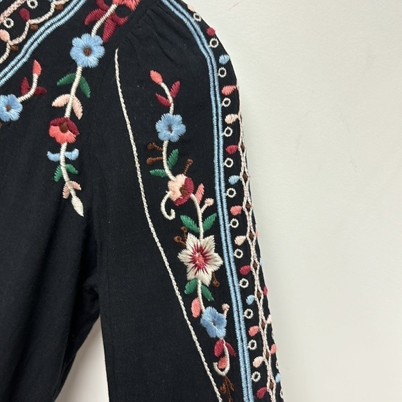 Anthropologie One September XXSP embroidered black blouse - Picture 4 of 6